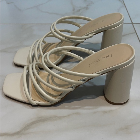 Women's Nine West Ivory Strappy Heels Size 10 - Picture 7 of 10